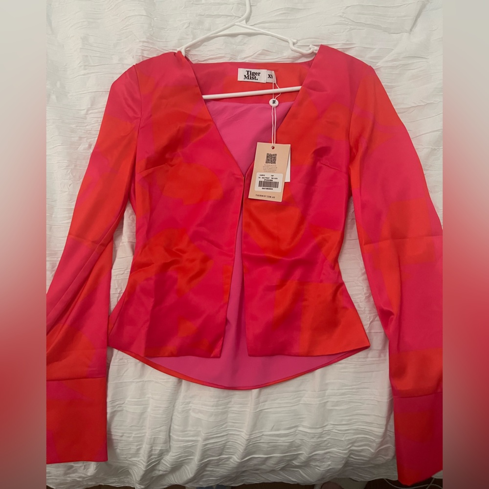 Tiger Mist Harvie top in geo print